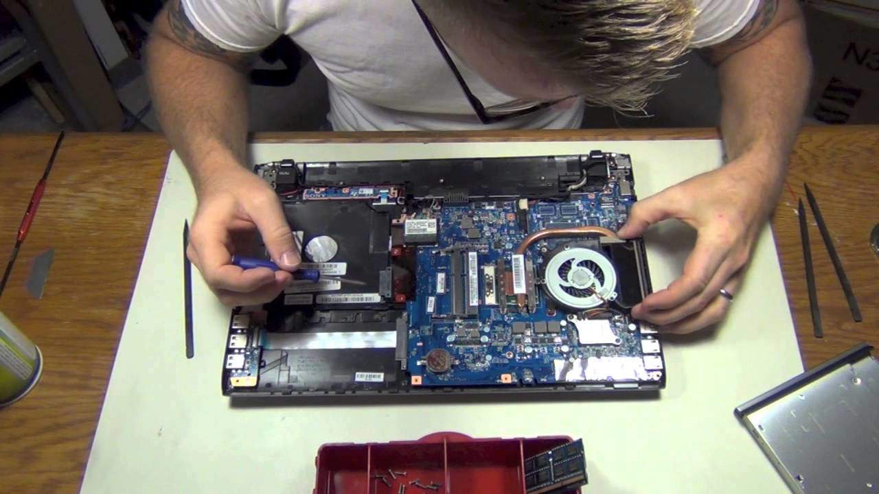 Cum se curata placile de baza de laptop?