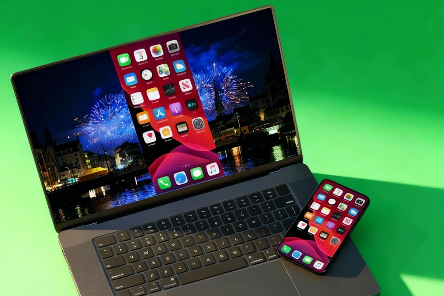 oglindire telefon laptop