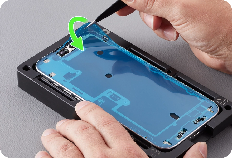 Instructiuni de montaj display iPhone Instructiuni de montaj display iPhone